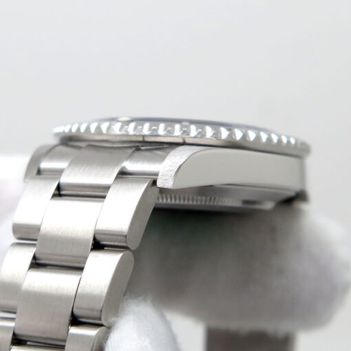 Rolex 16610LN Submariner - Image 7