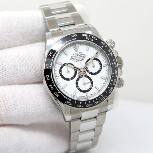 Rolex 126500LN Cosmograph Daytona with White Dial