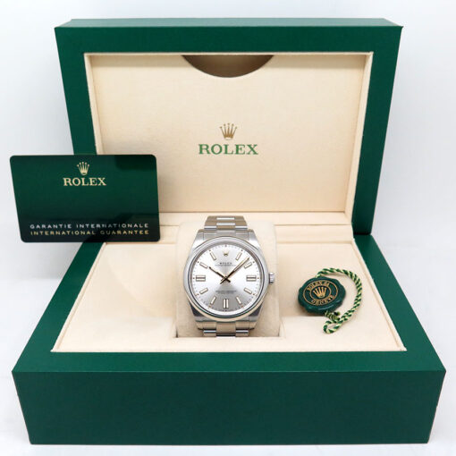 Rolex 124300 Oyster Perpetual 41 with Silver Dial - Image 2