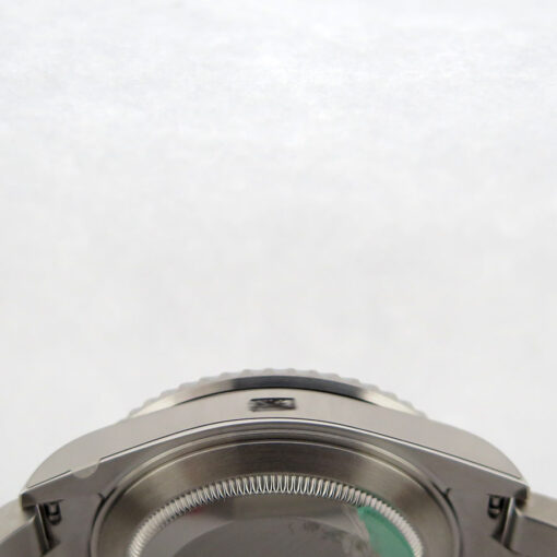 Rolex 16610LN Submariner (New Old Stock) - Image 5
