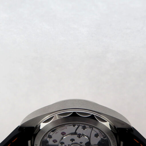 Omega Seamaster Aqua Terra 150m with Silver Dial on Rubber Strap - Image 6