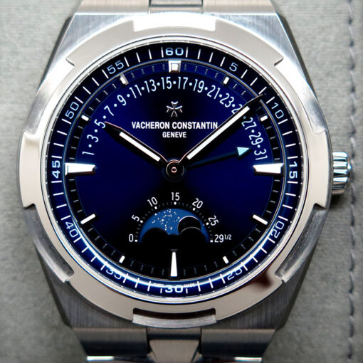 Vacheron Constantin 4000V Overseas Moon Phase Retrograde Date - Image 3