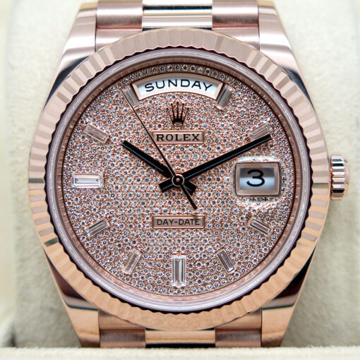 Rolex 228235 Day Date 40 18K Rose Gold with Pave Diamond Dial - Image 3