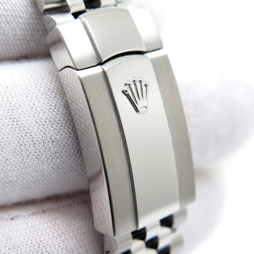 Rolex 126334 Datejust 41 with Slate Roman Dial on Jubilee - Image 7