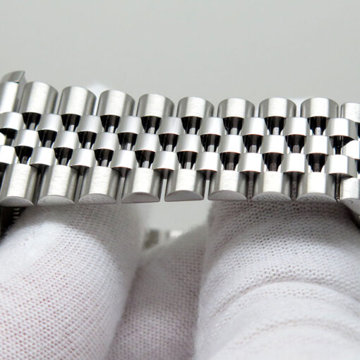Rolex 126334 Datejust 41 with Slate Roman Dial on Jubilee - Image 6