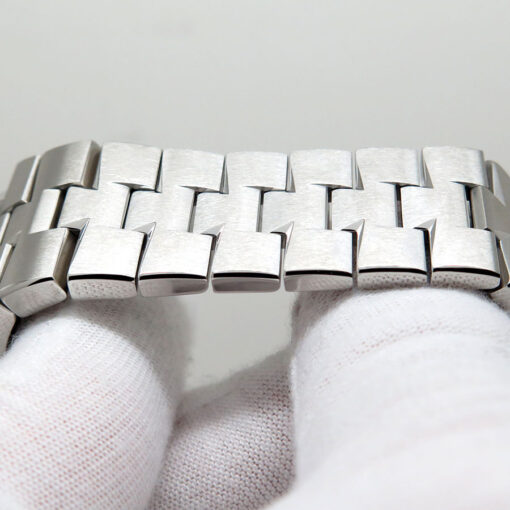 Vacheron Constantin 4500V Overseas Automatic with Silver Dial - Image 6