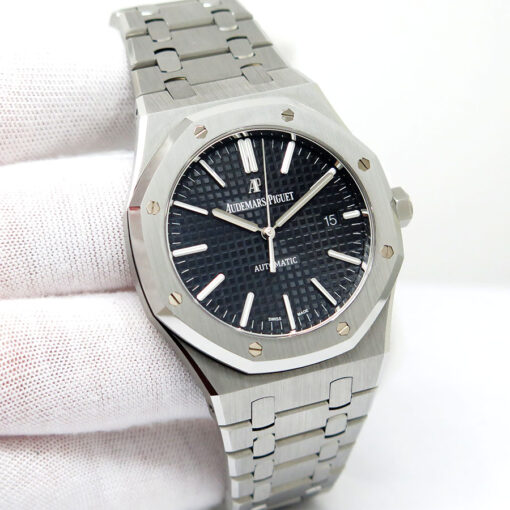 Audemars Piguet 15400ST Royal Oak with Black Dial