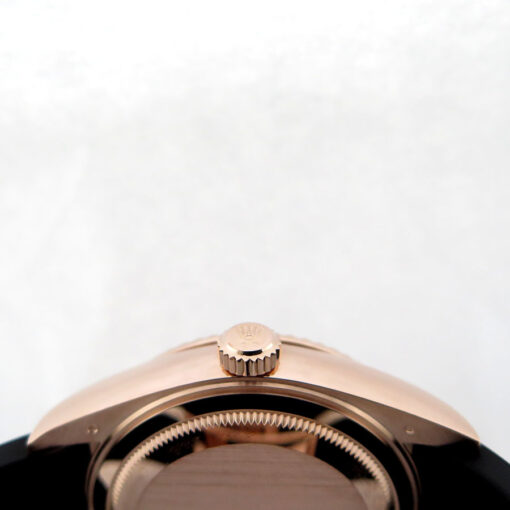 Rolex 336235 Skydweller 18K Rose Gold with Chocolate Dial on Oysterflex - Image 4