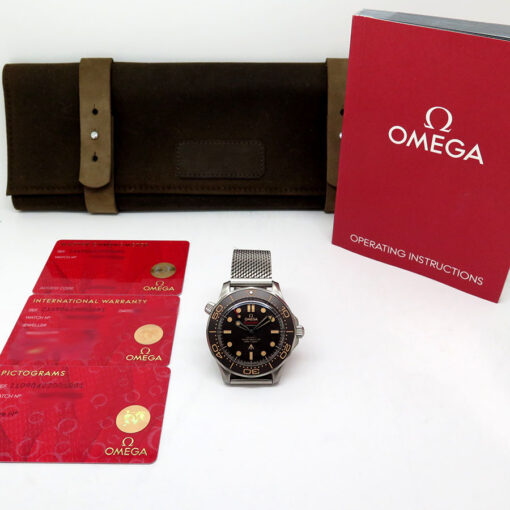 Omega Seamaster Diver 300m ‘007 Edition Titanium - Image 2