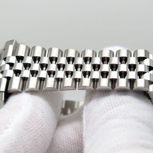 Rolex 126720VTNR GMT Master II on Jubilee - Image 6