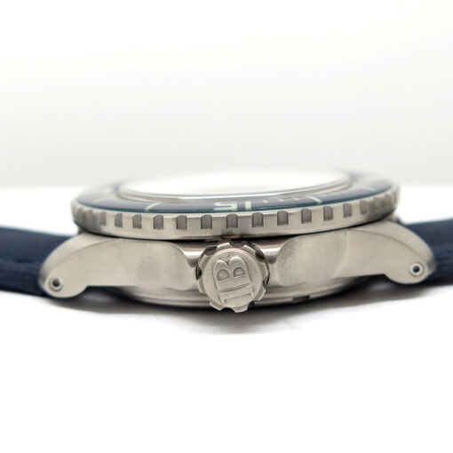 Blancpain Fifty Fathoms Titanium Automatic with Blue Dial - Image 5