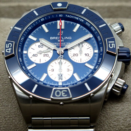 Breitling AB0136 Super Chronomat B01 44mm Blue on Bracelet - Image 3