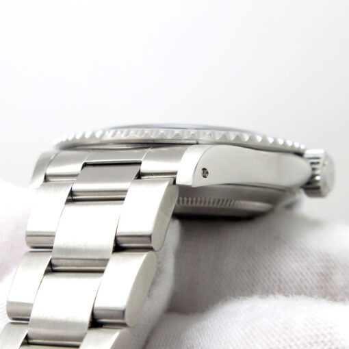 Rolex 14060M Submariner No Date - Image 8