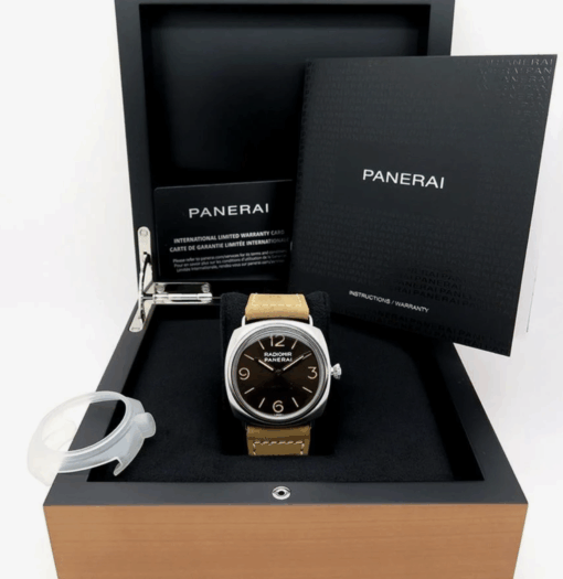 Alternative view of Panerai PAM 2020 Radiomir Venti “Paneristi Anniversary” (New Old Stock)