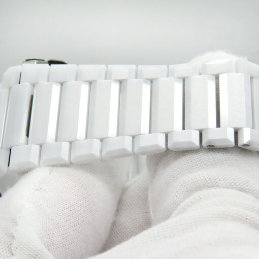 Hublot Big Bang Integrated White Ceramic Chronograph 42mm - Image 7