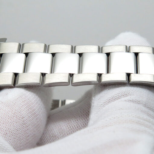 Rolex 116400GV Milgauss with Black Dial - Image 6