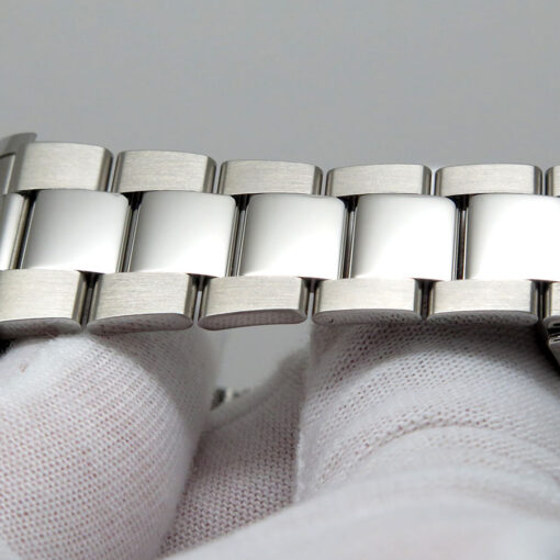 Rolex 126334 Datejust 41 with White Roman Dial on Oyster - Image 8