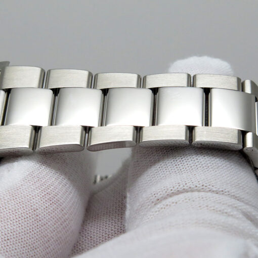 Rolex 126334 Datejust 41 with White Roman Dial on Oyster - Image 6