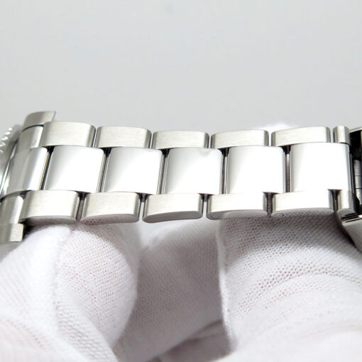 Rolex 116710LN GMT Master II - Image 8