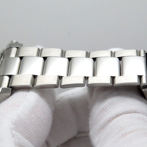 Rolex 126500LN Cosmograph Daytona with White Dial - Image 8