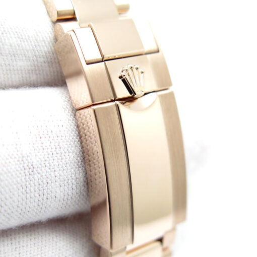 Rolex 126505 Cosmograph Daytona 18K Rose Gold with Black Dial - Image 7