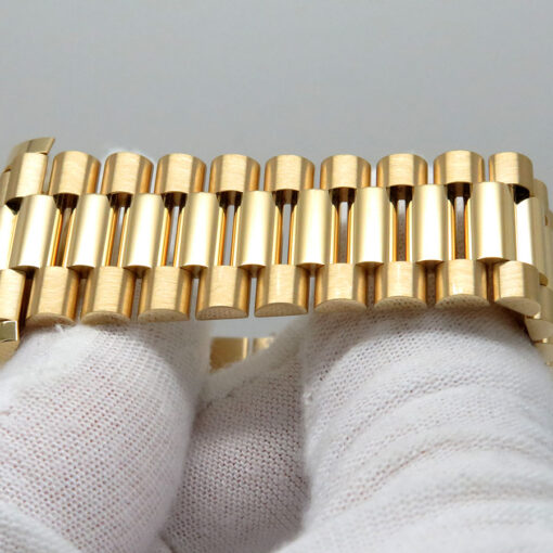 Rolex 228238 Day Date 40 18K Yellow Gold with Champagne Stick Dial - Image 6