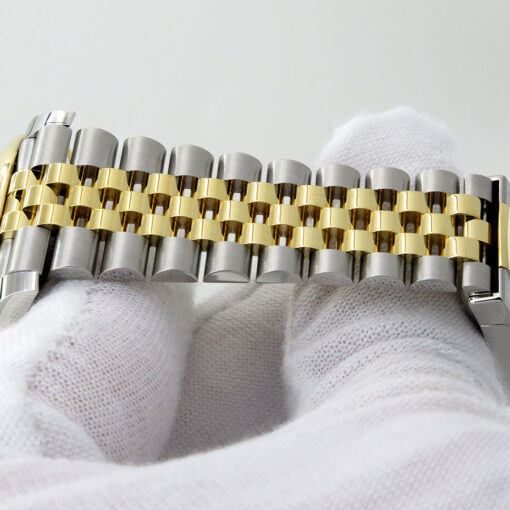 Rolex 126333 Datejust 41 18K/SS with Slate Roman Dial on Jubilee - Image 8