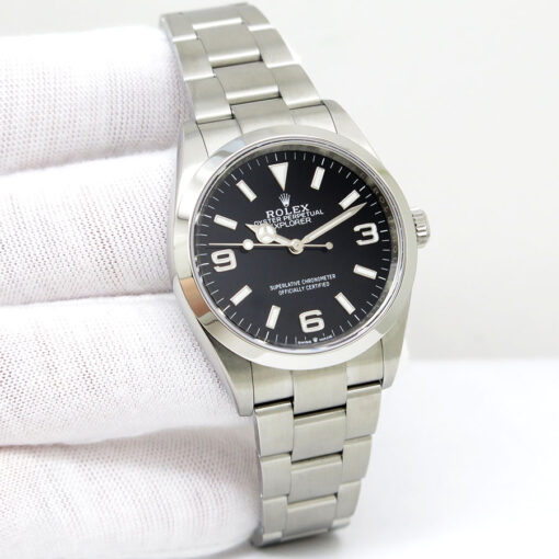 Rolex 124270 Explorer