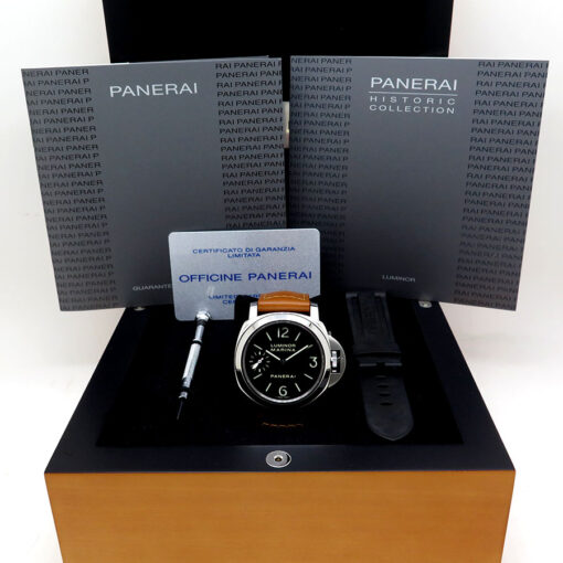 Panerai PAM 111 Luminor Marina 44mm Manual Wind - Image 2