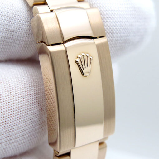 Rolex 326935 Skydweller 18K Rose Gold with Sundust Roman Dial on Oyster - Image 7