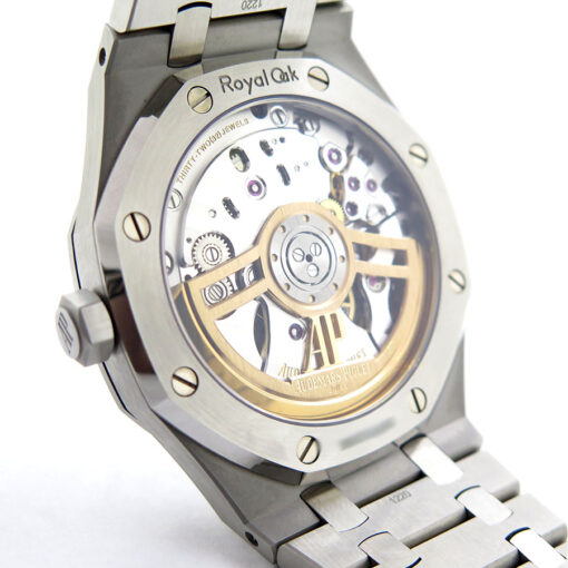 Audemars Piguet 15500ST Royal Oak with Silver Dial - Image 4