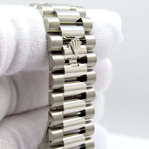 Rolex 228239 Day Date 18K White Gold with Blue Ombre Roman Dial - Image 8