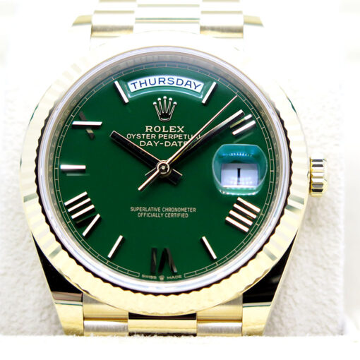 Rolex 228238 Day Date 40 18K Yellow Gold with Green Roman Dial - Image 3