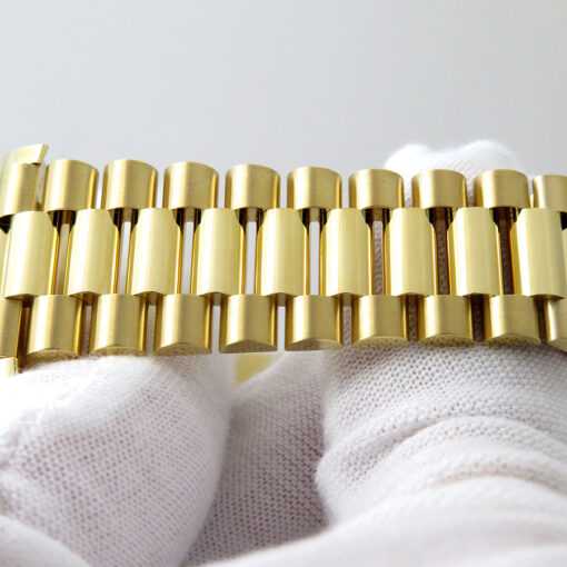 Rolex 228238 Day Date 40 18K Yellow Gold with Green Roman Dial - Image 6
