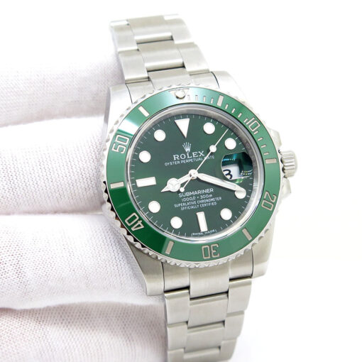 Rolex 116610LV Submariner