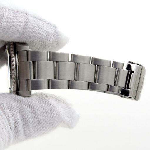 Rolex 16610LN Submariner - Image 13