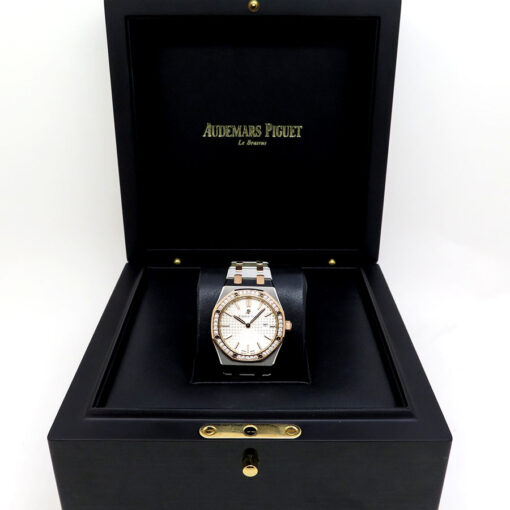 Audemars Piguet 67651SR Royal Oak 18K/SS 33mm Quartz - Image 2