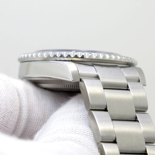 Rolex 16610LN Submariner - Image 9