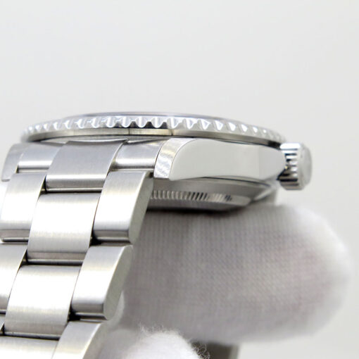 Rolex 16610LN Submariner - Image 8