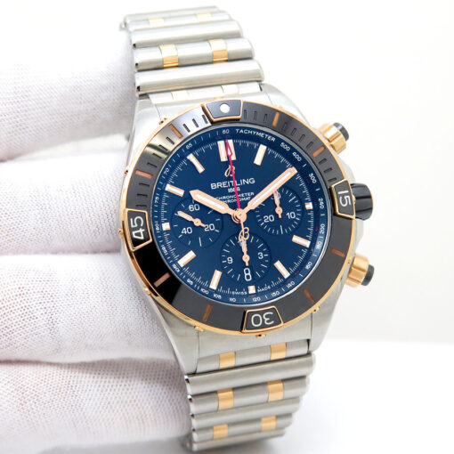 Breitling UB0136 Super Chronomat B01 Black 18K/SS
