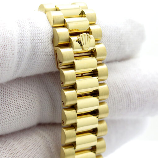 Rolex 18238 Day Date 18K Yellow Gold with Champagne Stick Dial - Image 11