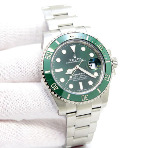Rolex 116610LV Submariner (New Old Stock)