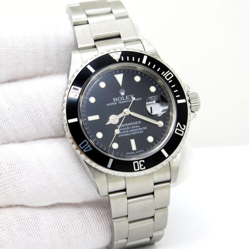Rolex 16610LN Submariner