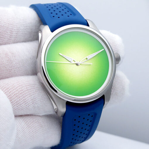 H. Moser & Cie 3201-1204 Pioneer Centre Seconds Concept Citrus Green