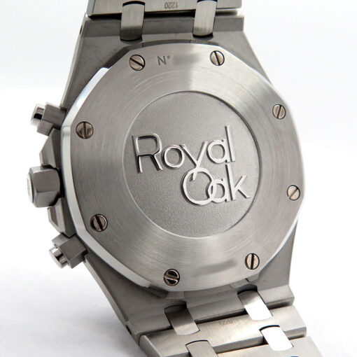 Audemars Piguet 26320ST Royal Oak Chronograph with Silver Dial - Image 4