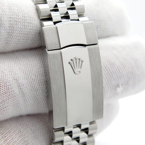 Rolex 126334 Datejust 41 with Slate Roman Dial on Jubilee - Image 7