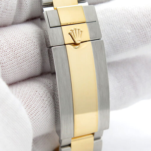 Rolex 126613LN Submariner 41 18K/SS - Image 7