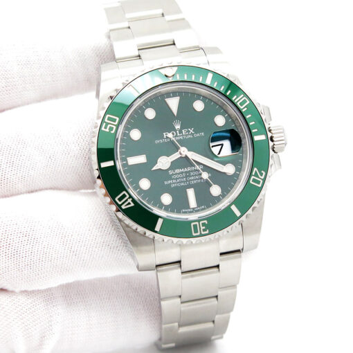 Rolex 116610LV Submariner (New Old Stock)