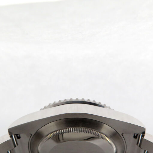 Rolex 116610LV Submariner (New Old Stock) - Image 5