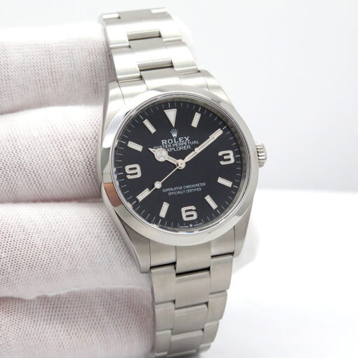 Rolex 124270 Explorer